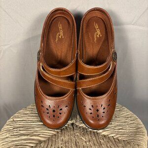 Easy Street Columbus Mules – Women’s Size 7.5 Slip On Workwear Casual